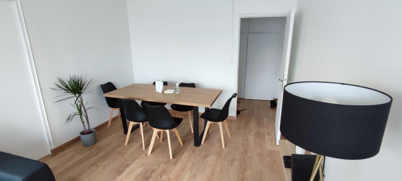 Beautiful & Cosy 3 Bedrooms Full Accommodation Ris-Orangis Bagian luar foto