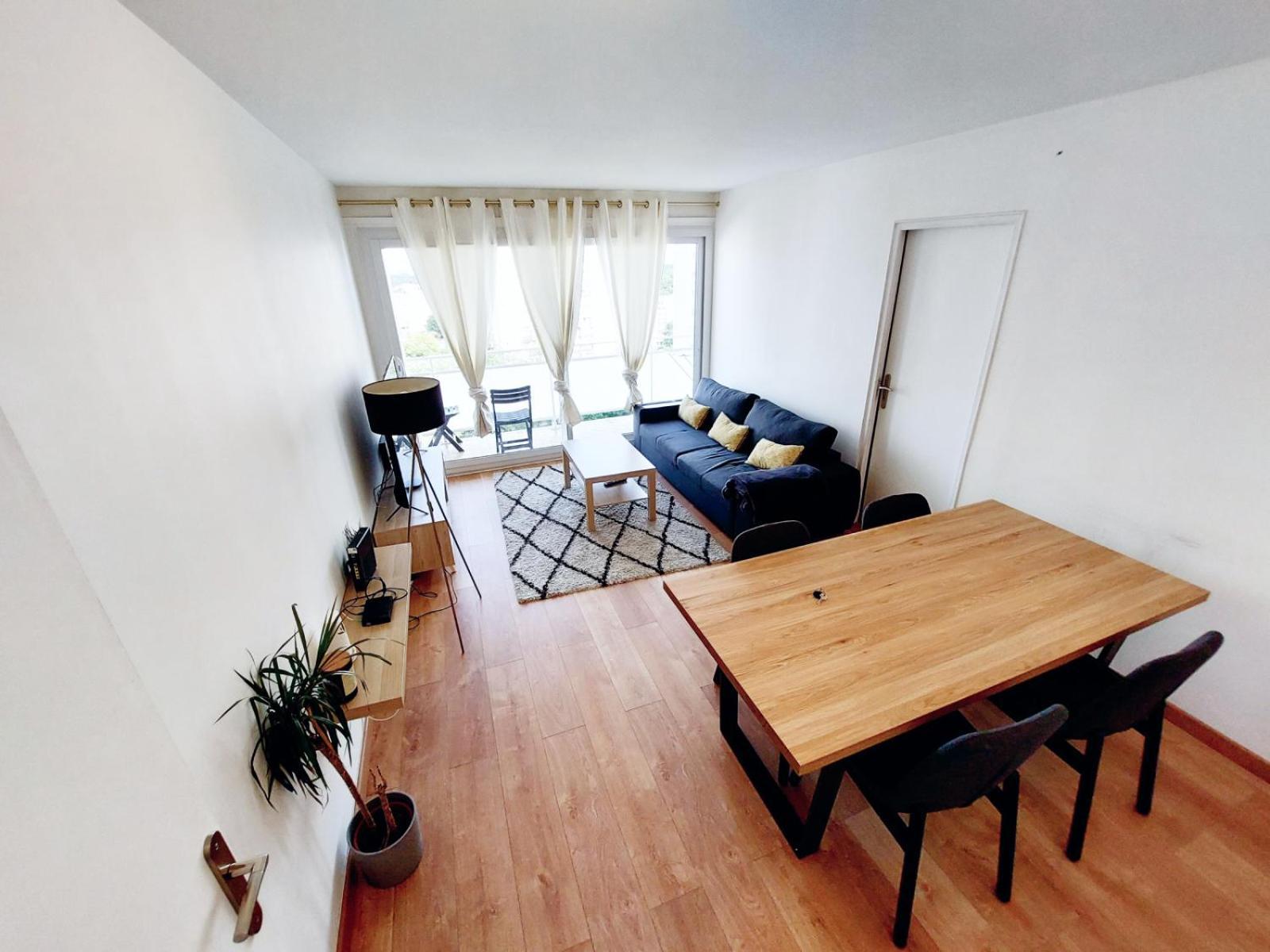 Beautiful & Cosy 3 Bedrooms Full Accommodation Ris-Orangis Bagian luar foto